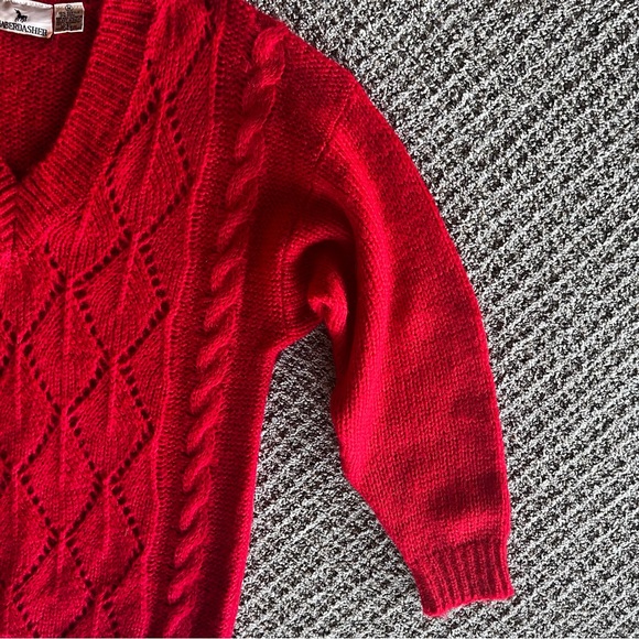 VINTAGE HABERDASHER RED CABLE KNIT WOOL SWEATER SIZE M - Picture 7 of 12